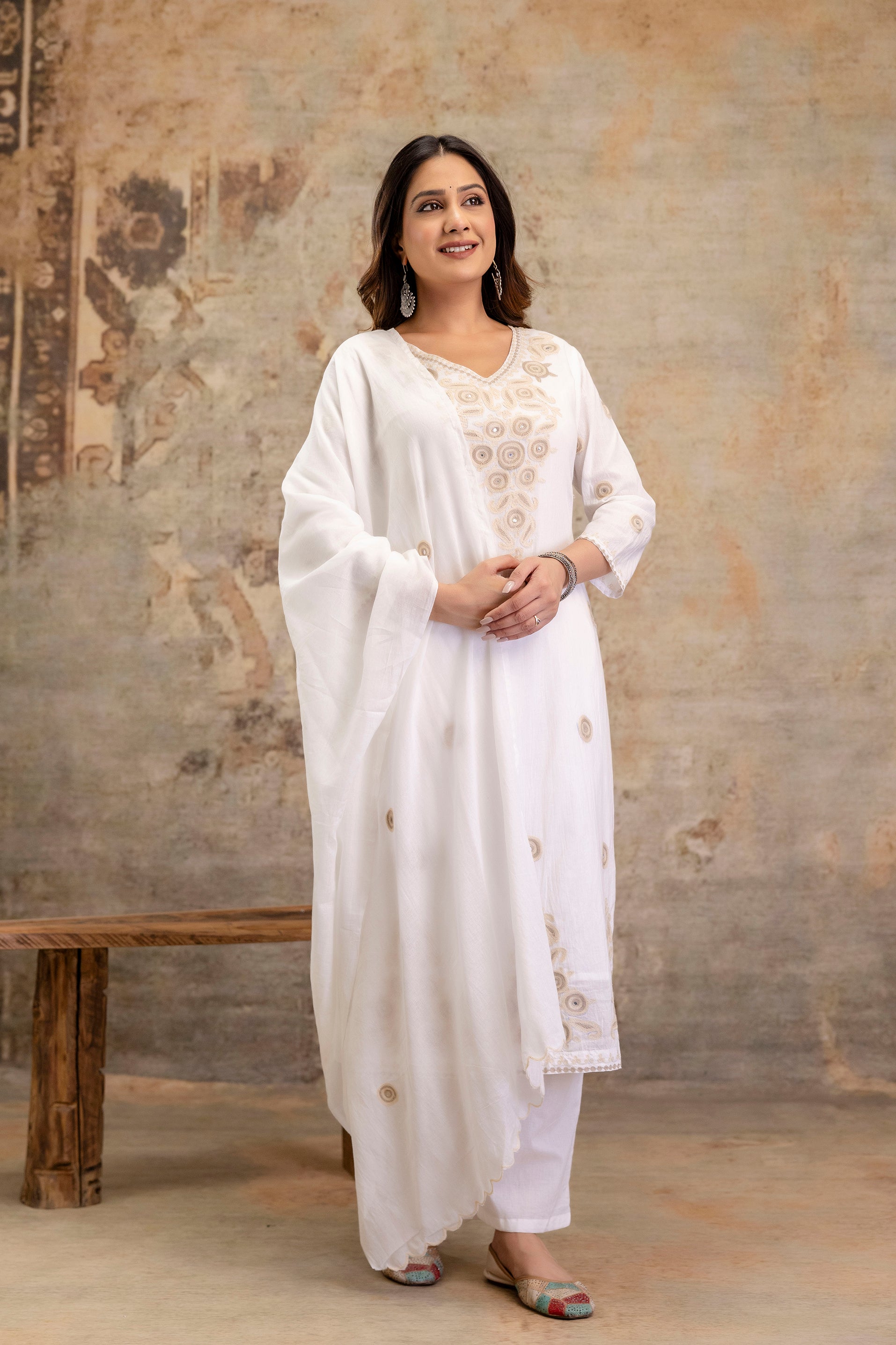 Safed Sunehri Suit Set