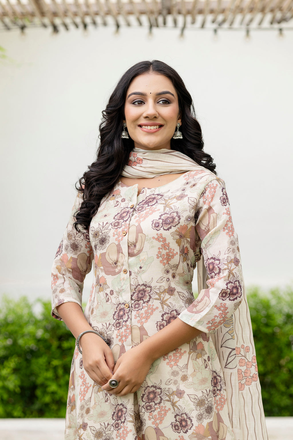 Sunehri Bagh Suit Set