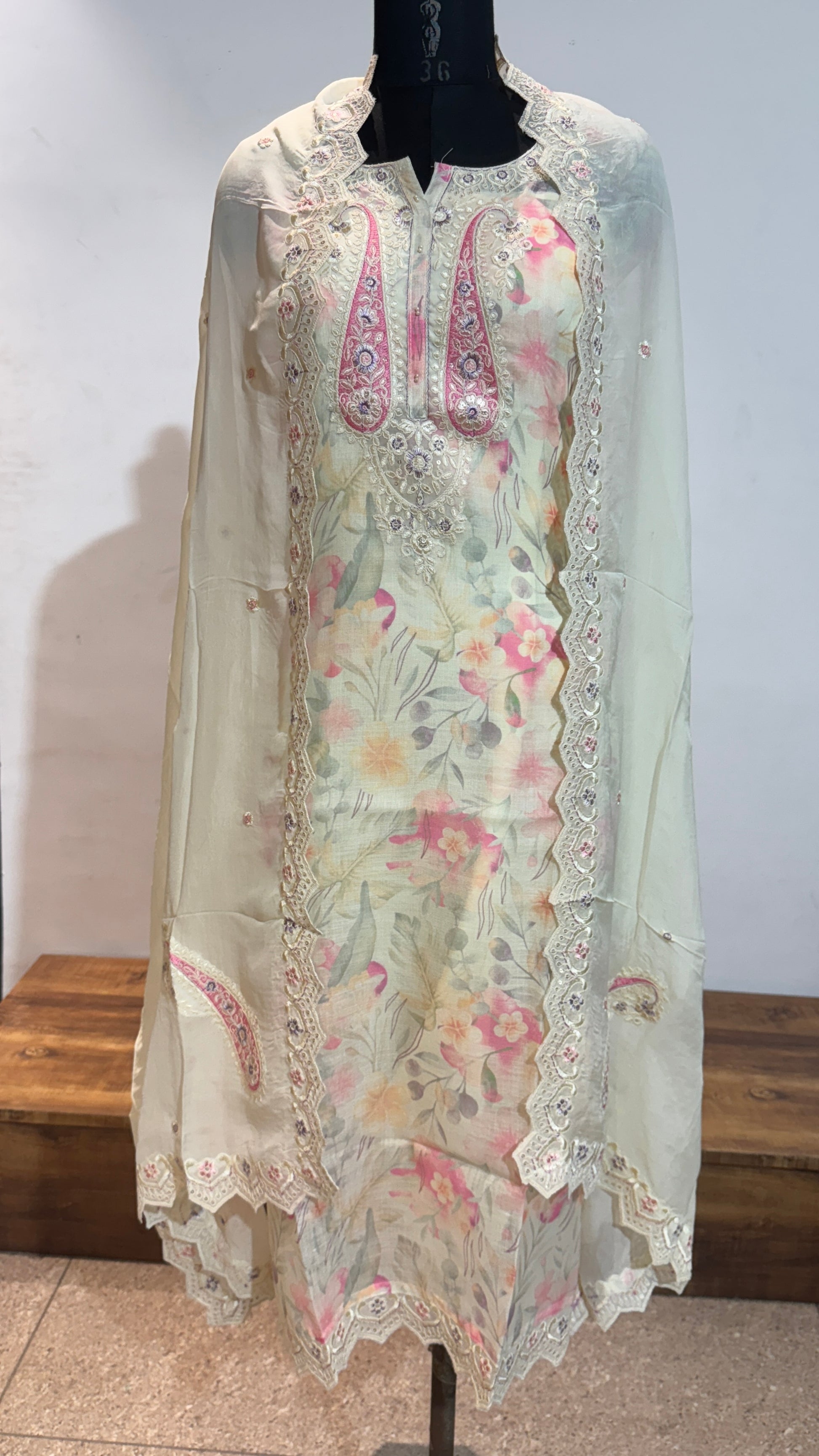 Offwhite Floral Linen Digital Print Unstitched Suit Set