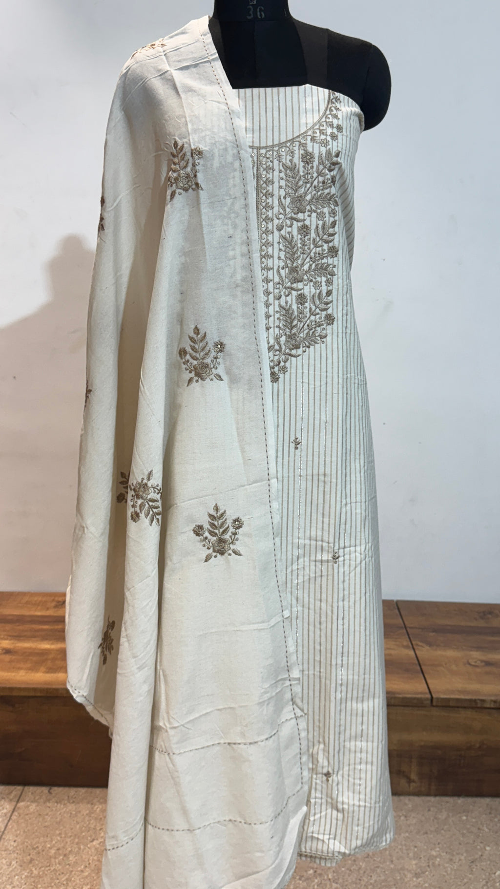 Offwhite Cotton Handloom Unstitched Suit Set