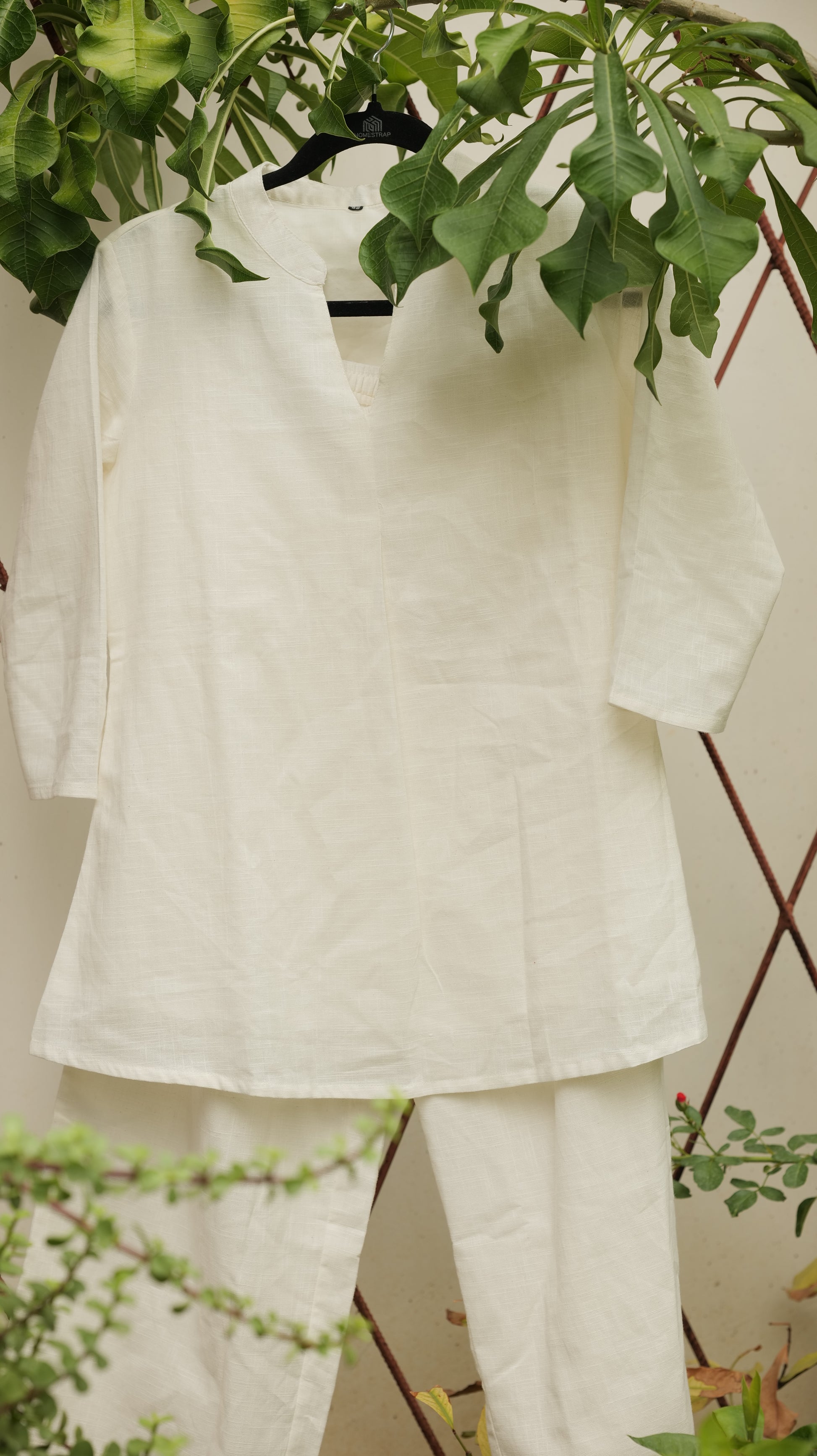White Solid Coord Set